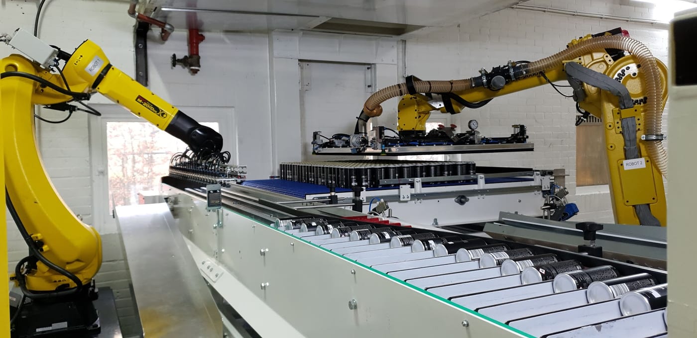 Robots aan een productielijn.