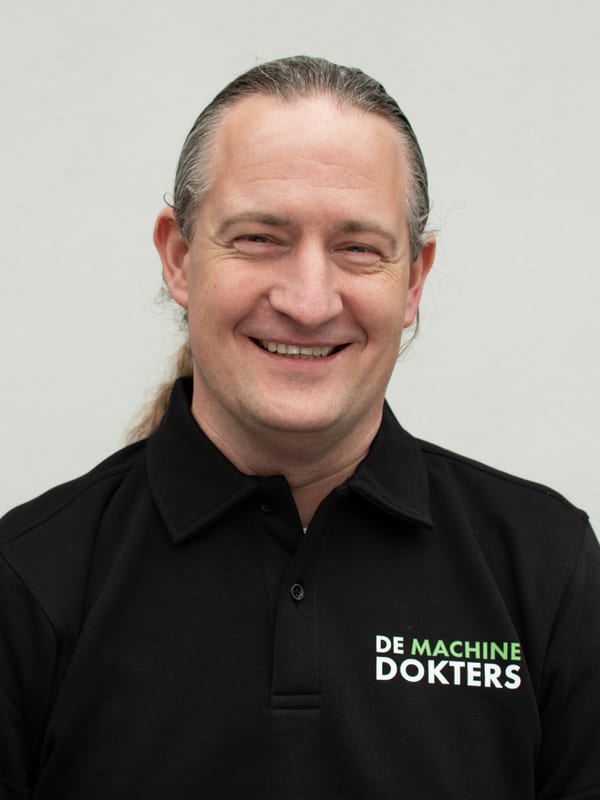 Jan, Field Engineer